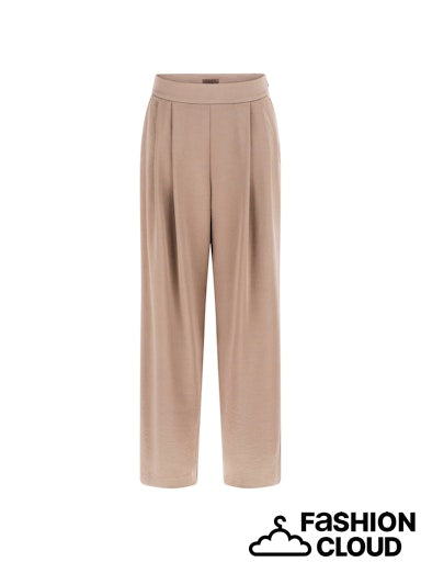 W6RB66W2612 SS26 - Pantaloni & Jeans - Guess